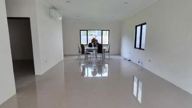 pantai indah kapuk - Ebony