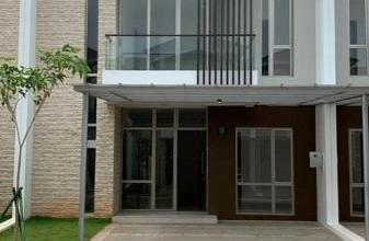 Rumah Pantai Indah Kapuk 2 Uk 8X10 Kosongan