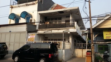 Rumah Tiang Bendera 5 Semi Hook Lokasi Strategis Zona C.1