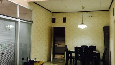 Rumah Lama di Kemang Pratama Bekasi Barat