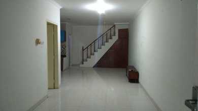 Rumah Sunter danau, siap huni, lingkungan nyaman, bebas banjir