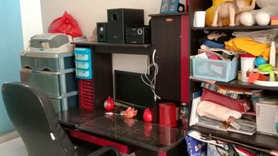 Rumah kartini, jalanan besar, rapih, siap huni Pusat kota