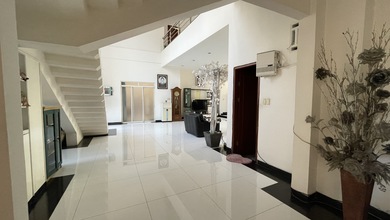 Rumah Mewah Pik Pinisi