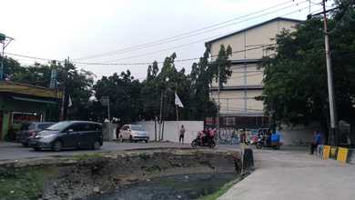 Gudang + Tanah Kapuk Kamal